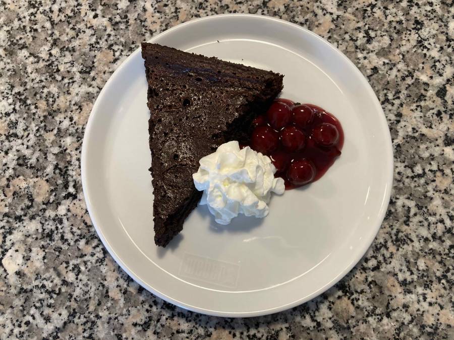 schoko-brownie-kirschen.jpg schoko-brownie-kirschen.jpg