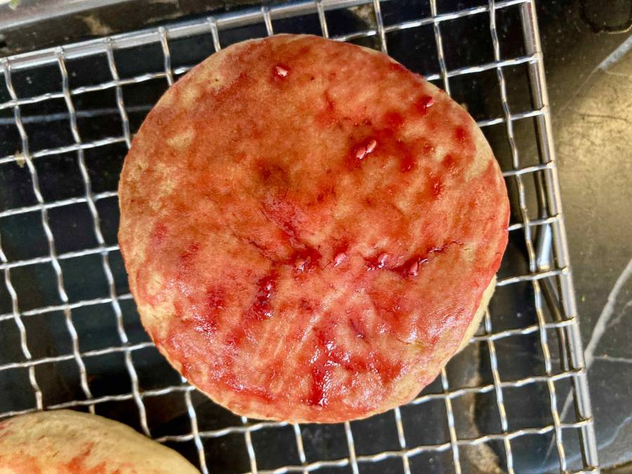 scones-himbeere.jpg scones-himbeere.jpg