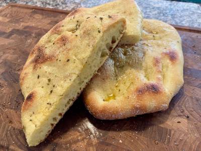 Indisches Naan-Brot vom Grill